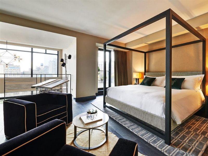 Sixty Soho Hotel New York Exterior photo A suite at the hotel