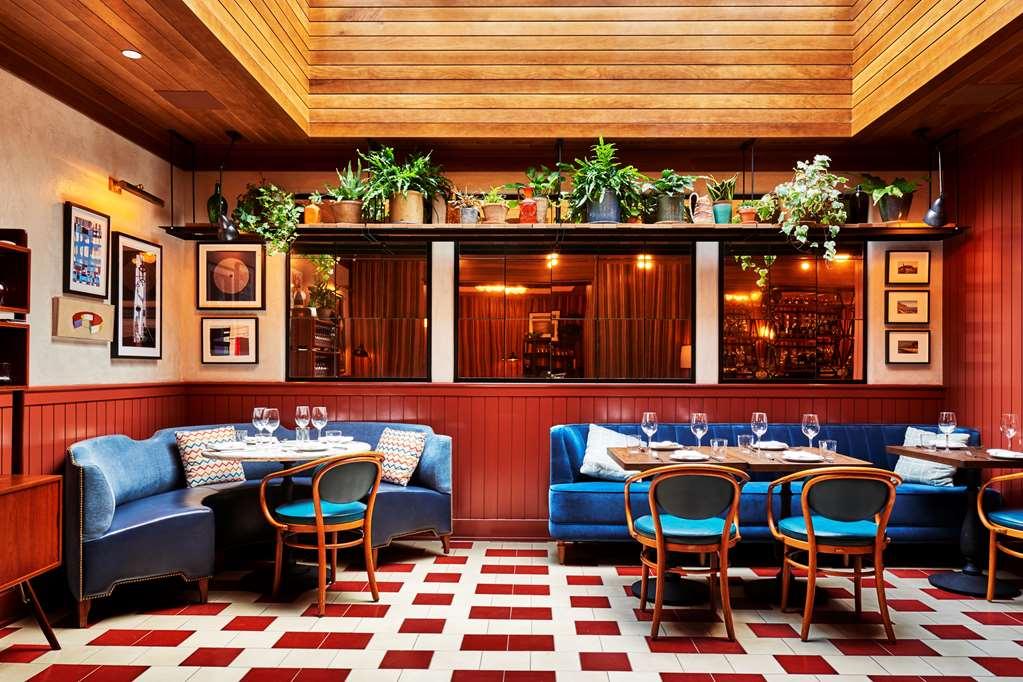 Sixty Soho Hotel New York Restaurant photo Interior of the restaurant