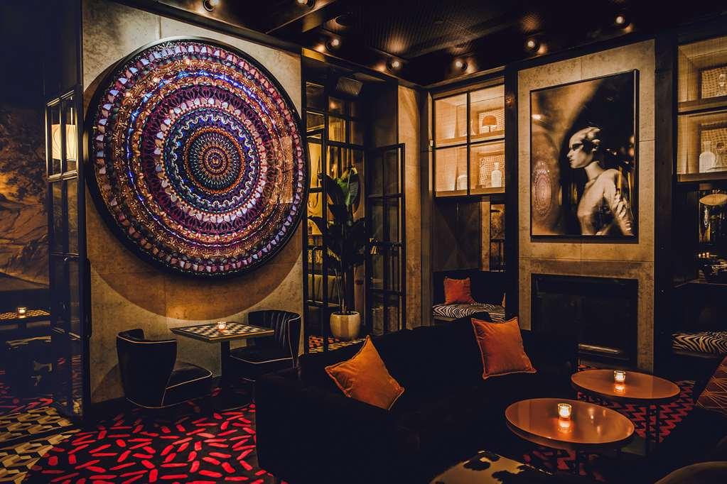 Sixty Soho Hotel New York Restaurant photo The interior of the nightclub