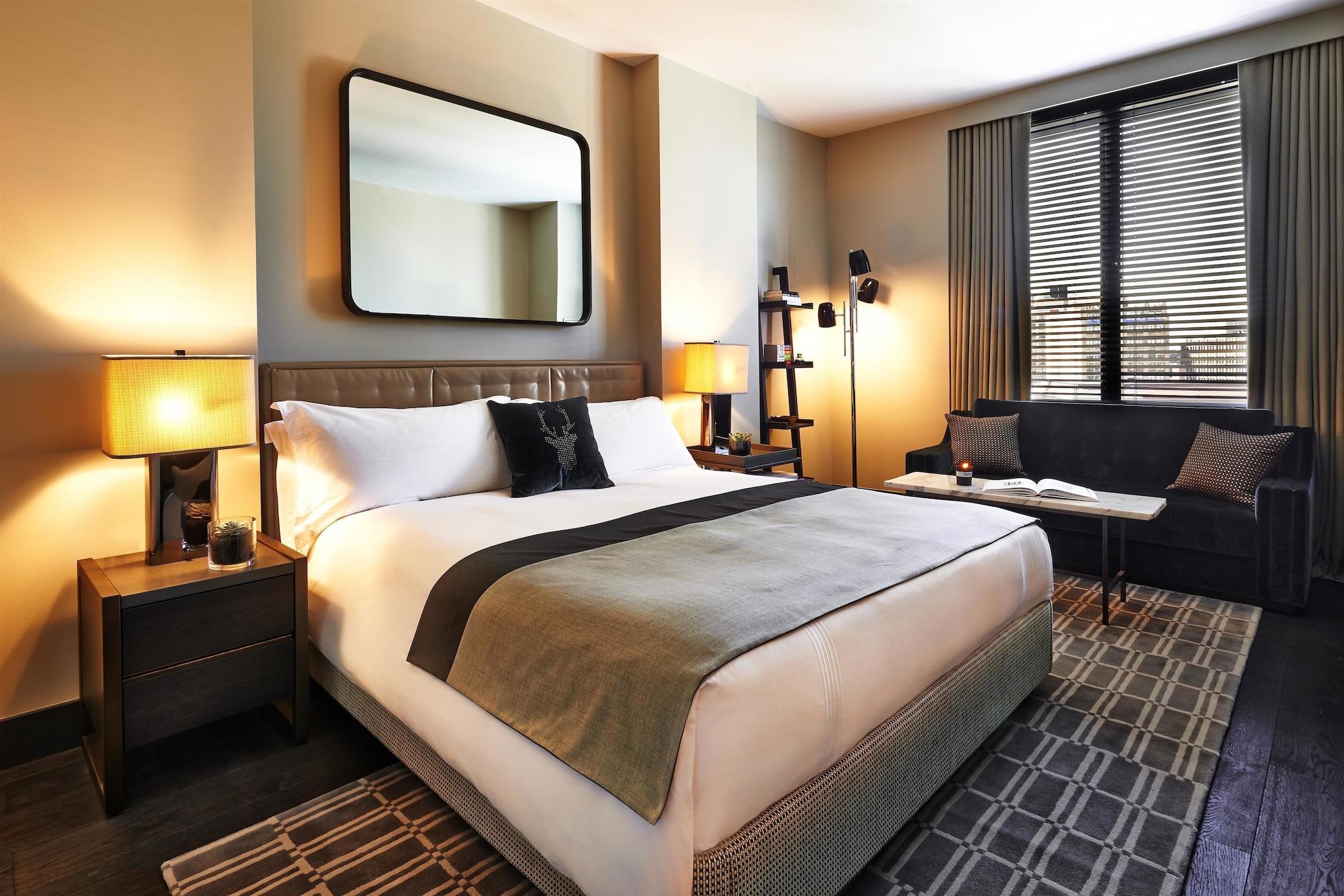 Sixty Soho Hotel New York Exterior photo A bedroom at the hotel