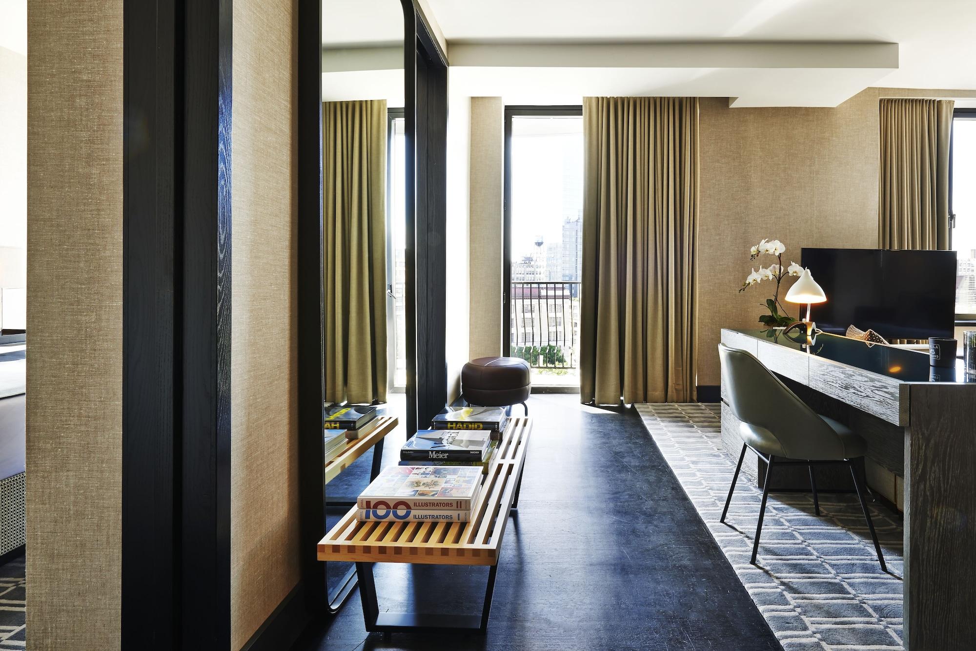 Sixty Soho Hotel New York Exterior photo A room at the hotel