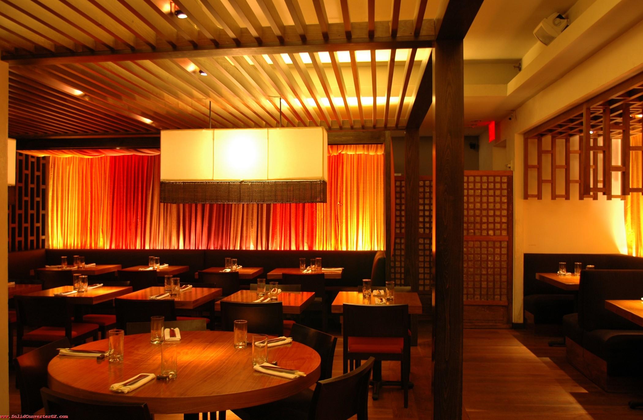 Sixty Soho Hotel New York Exterior photo Interior of a PF Chang's
